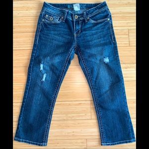 Hydraulic | Juniors Distressed Blue Jean Capris Size 9